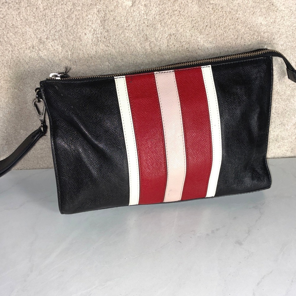 White House Black Market Black Wristlet Clutch - OS - Striped Saffiano Preppy